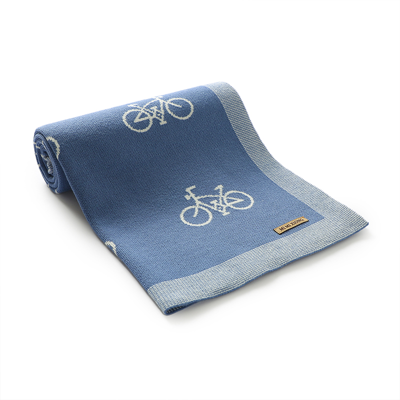 ผ้าห่มเด็กทารกแรกเกิด Ultra-So - Baby Boy Nursery Quilt บทวิจารณ์และราคา